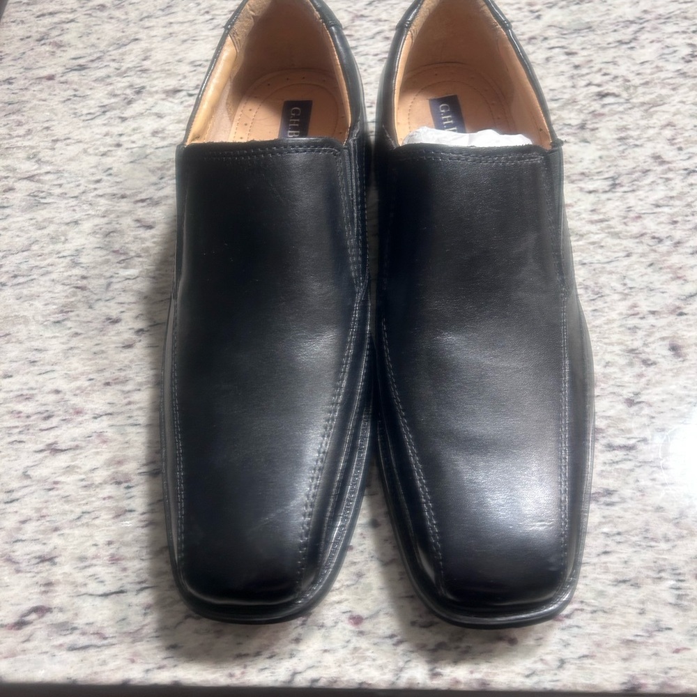 G.H. Bass & Co. Men's Black Leather Loafers